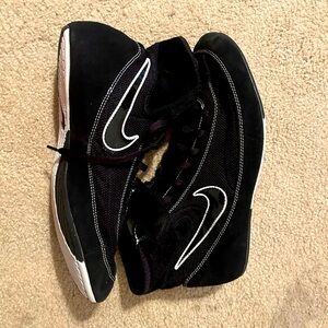 Nike wrestling shoes